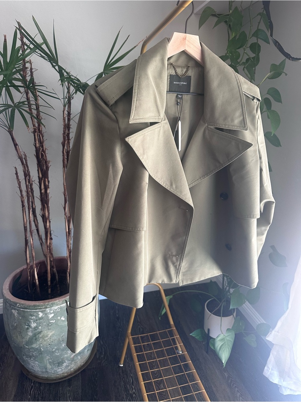 Banana Republic Olive Green Cropped Trench Jacket - M
